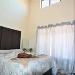 Rent 2 bedroom apartment of 10 m² in Randburg