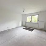 Miete 4 Schlafzimmer wohnung von 130 m² in Krefeld