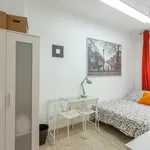 Rent 5 bedroom apartment in Valencia