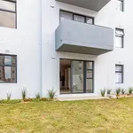 Rent 2 bedroom apartment of 60 m² in Cape Town