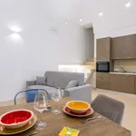 Rent 2 bedroom apartment of 73 m² in Naples