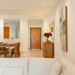 Rent 3 bedroom apartment of 220 m² in Marbella