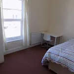 Rent 3 bedroom flat in North East England