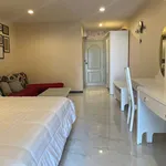 Rent 1 bedroom apartment of 31 m² in Bangkok