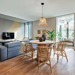 Rent 4 bedroom apartment of 97 m² in Barcelona