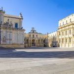 Rent 2 bedroom apartment of 92 m² in Lecce