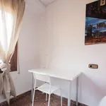 Rent a room of 130 m² in valencia