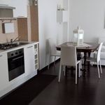 Affitto 3 camera appartamento di 65 m² in Pescara