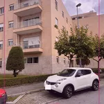 Rent 2 bedroom apartment of 100 m² in Gondomar