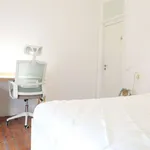 Rent a room in lisbon