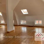 *** Ruhiges charmantes Wohnen * EBK mit Geräten * großer Balkon, Bad mit Fenster ***