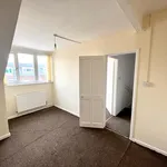 Rent 3 bedroom house in Leeds