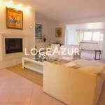 Appartement de 107 m² avec 3 chambre(s) en location à Golfe-Juan