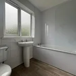 Rent 3 bedroom house in East Renfrewshire