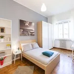 Rent a room in milan