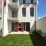 Rent 2 bedroom apartment of 56 m² in Tours