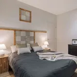 Rent 3 bedroom apartment in barcelona