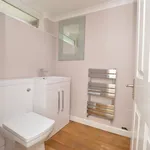 Rent 4 bedroom house in Reigate