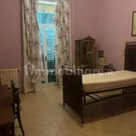 Rent 5 bedroom apartment of 105 m² in Messina