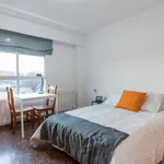 Alquilar 4 dormitorio apartamento en Valencia