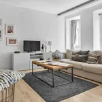 Rent 2 bedroom apartment of 86 m² in lisbon