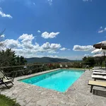 Rent 9 bedroom apartment of 250 m² in Cortona