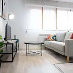 Rent a room of 80 m² in madrid