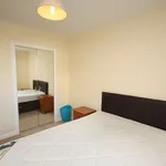 Rent 2 bedroom flat in Scotland