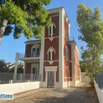 Rent 4 bedroom house of 140 m² in Bari