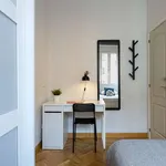 Rent a room of 96 m² in madrid