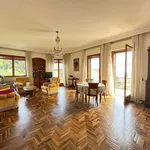 Rent 5 bedroom apartment of 180 m² in Imperia