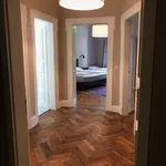 Miete 1 Schlafzimmer wohnung von 807 m² in Stuttgart