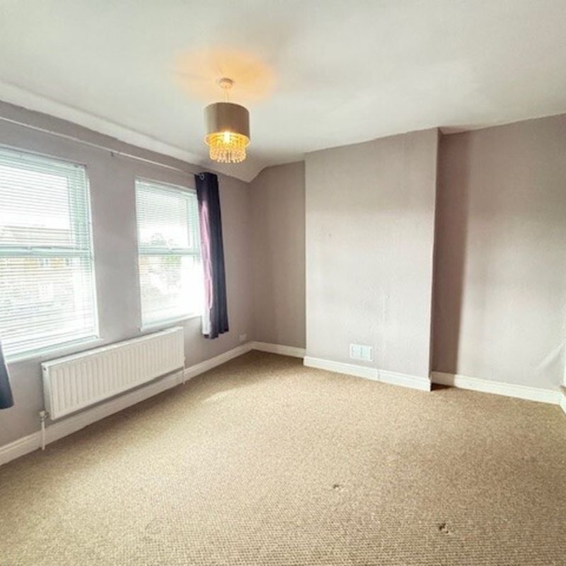house, for rent at 47 Forest Street Sutton-in-Ashfield Nottinghamshire NG17 1DA, United Kingdom Sutton in Ashfield