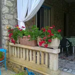 Rent 4 bedroom house of 110 m² in Pietrasanta