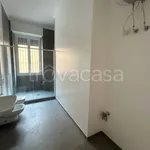 Rent 3 bedroom apartment of 105 m² in Milano