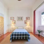 Rent a room in lisbon