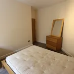 Rent 4 bedroom apartment in London