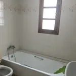 Rent 3 bedroom apartment of 220 m² in Γλυφάδα