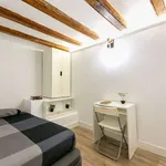 Rent 2 bedroom apartment in barcelona