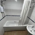 Rent 6 bedroom flat in Wales