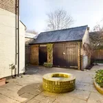 Rent 4 bedroom house in Cambridge