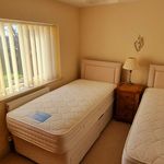 Rent 4 bedroom flat in East Of England