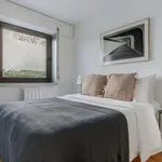 Rent 1 bedroom apartment of 34 m² in paris