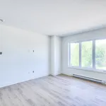 Rent 7 bedroom apartment in Saint-Zotique