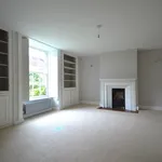 Rent 4 bedroom house in Chichester