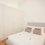 Rent 2 bedroom apartment of 42 m² in Porto