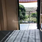 Rent 4 bedroom house of 110 m² in Falerna