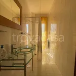 Rent 5 bedroom apartment of 183 m² in Casoria