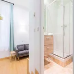 Rent 1 bedroom apartment of 25 m² in Madrid