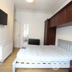 Rent 2 bedroom flat in Aberdeen